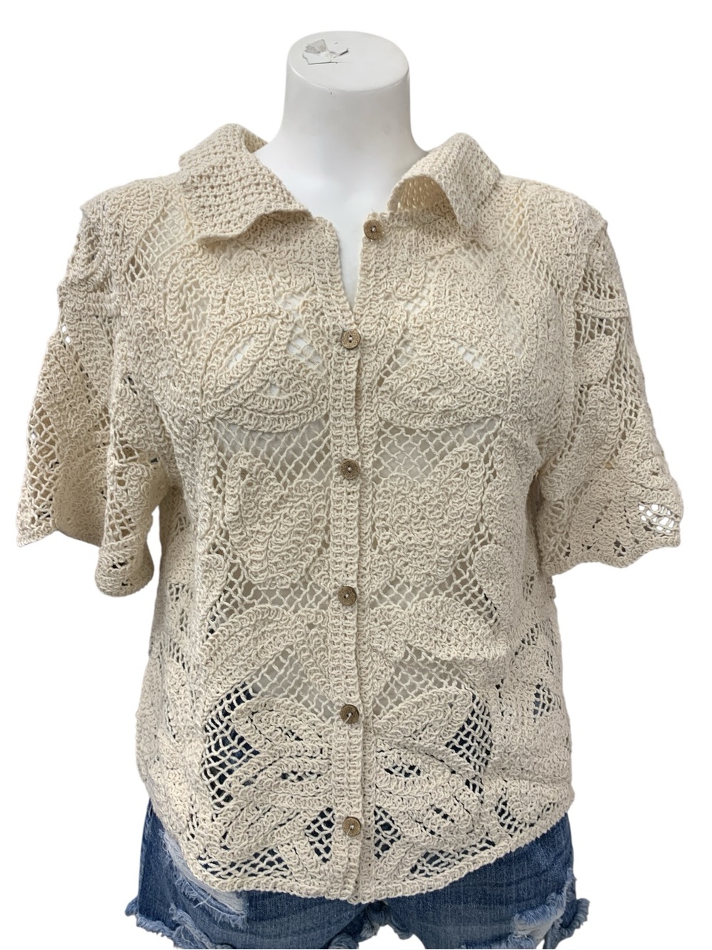 QED London Cream Crochet Button-Down Top Size M